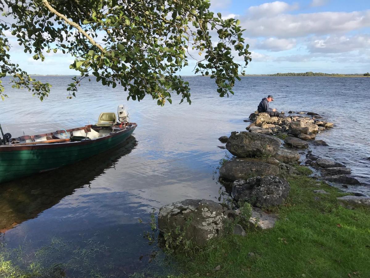 Riverbend Lodge B & B Oughterard Buitenkant foto